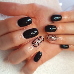 Beauty & Co