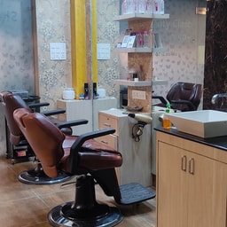 She Beauty Clinic and Spa SHEMAKEOVERS