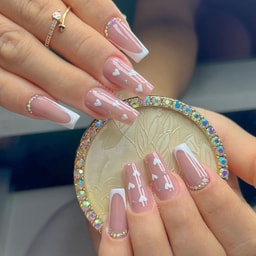EG Nails,Brows & Beauty Bar