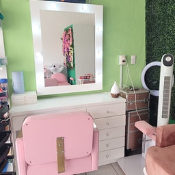 Paradise Beauty Studio