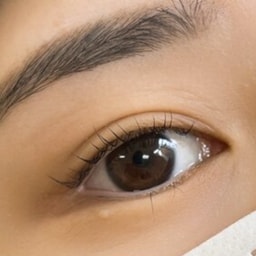 Eyebrow Salon WHITE EYE Kokura Mayuge Senmonten White Eye