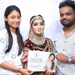 Mansi Beauty Parlour