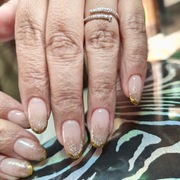 Karol nails and Beauty