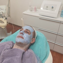 Cosmetics Studio Sara Zenica