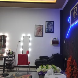 Reny Salon
