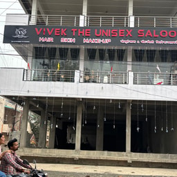 Vivek The Unisex Salon