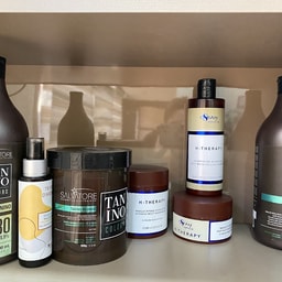 Queen Beauty Shop