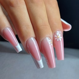 By.Nena nails studio