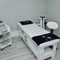 Nihal Atac Beauty Salon
