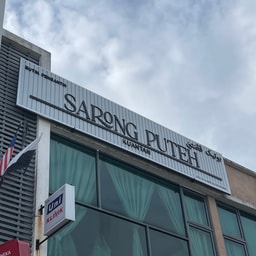 Sarong Puteh Kuantan Bridal Boutique