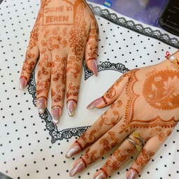 RJ Style & Craze Unisex Salon