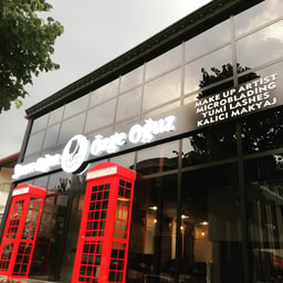 ÖZGE OĞUZ HAİR STUDİO