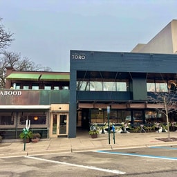 Salon TORO