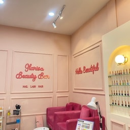 Glarisa Beauty Bar