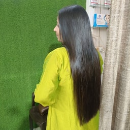 Amba Beauty Parlour