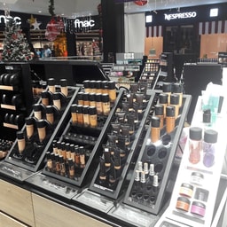 Mac Cosmetics Abidjan