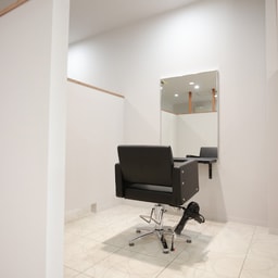 Hankoshitsu Salon iLUMi