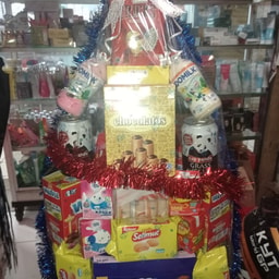 ZAHRA hantaran pernikahan,sovenir,parsel dan kosmetik