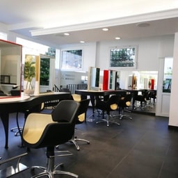 Salon de Beauté - Emmanuel Touzé