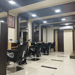 Dazzler Unisex Beauty Salon