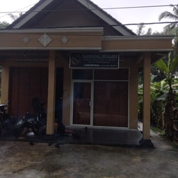 Nawang Wulan Salon