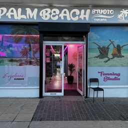 Palm Beach Studio Harlow