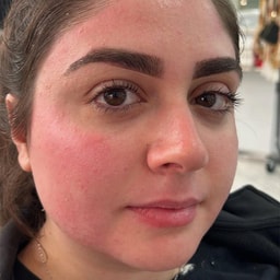 Queen Brows Bar