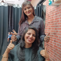Makeup Zone Beauty Parlour &Spa