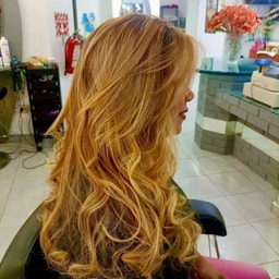 Salon de Belleza Antiki