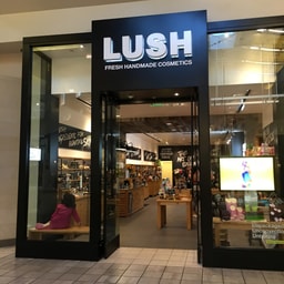 Lush Cosmetics Alderwood Mall