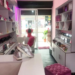 Tienda de Maquillaje Zareth