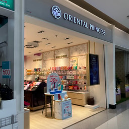 ORIENTAL PRINCESS SHOP Sakha Big C Om Yai