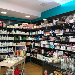 Fragancias y Cosmetica Natural (Aromas Toledo)