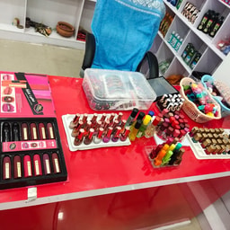 BABLI COSMETICS