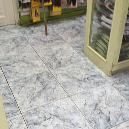 Nicoles Beauty and Barber Supplies