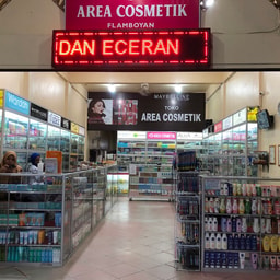 Area Cosmetik