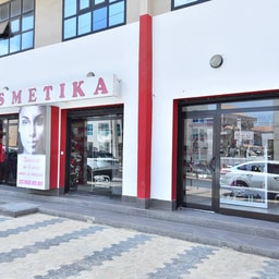 Cosmetika