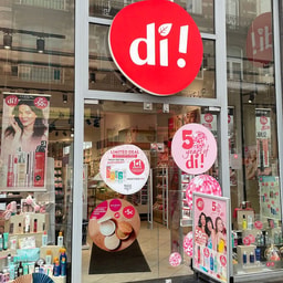 Di