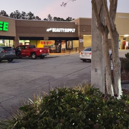 Nefertiti Beauty Supply Jax