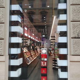 SEPHORA Roma Cola di Rienzo