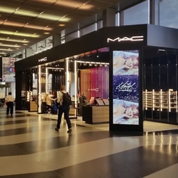 MAC Cosmetics