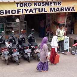 Kosmetik Shofiyatul Marwa