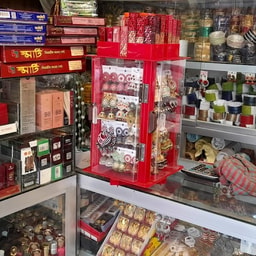 Taj Cosmetics & Gift Center