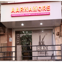 Aarnamore Professional Cosmetics & Accessories