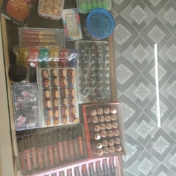 Hasina cosmetic and gift centre