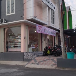 TOKO KOSMETIK PANDA LOVELY PASURUAN
