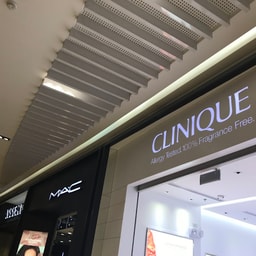 Clinique Aura Premier