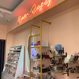 Mun Roses - Cosmetic Da Lat