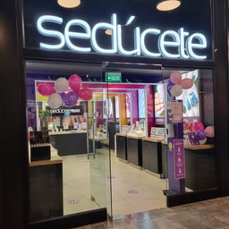 Sedúcete Outlet Mall Plaza Norte