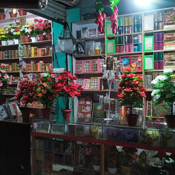 Tahir Cosmetik